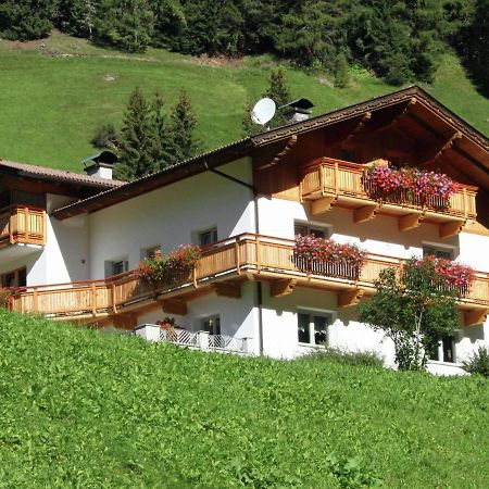 Home With A Wooden Decor And Full Of Atmosphere Außervillgraten Exterior foto